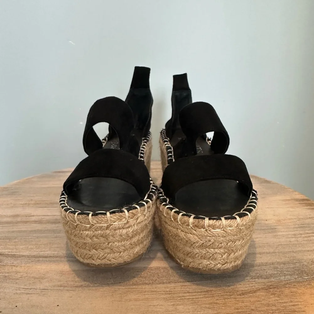Coconuts by Matisse coconuts by